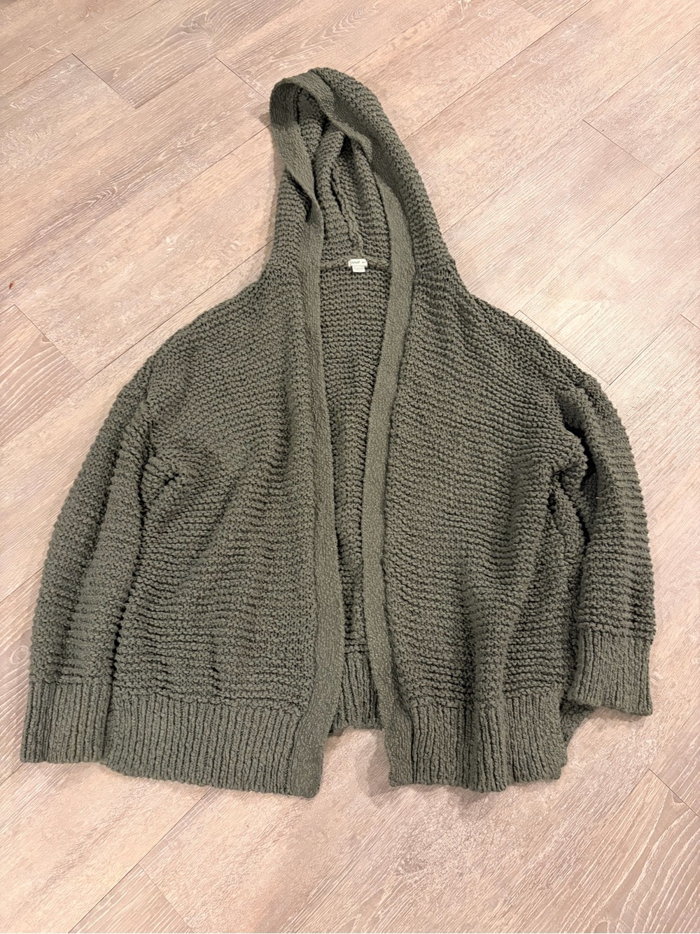 Aerie Knit Cardigan Size Medium